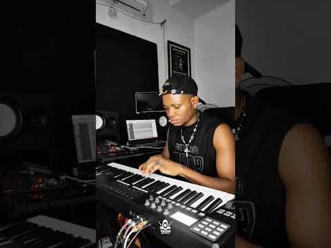 Amapiano Afrobeat Instrumental 2025 " PRESSURE " Seyi Vibez x chella x Rema x seyi vibez by Young GM Beatz - Album Art