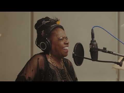 Colin Hancock"s Jazz Hounds ft. Catherine Russell by Sweet Man - Album Art