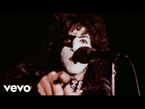 C'mon And Love Me - Live/1975 by KISS - Album Art