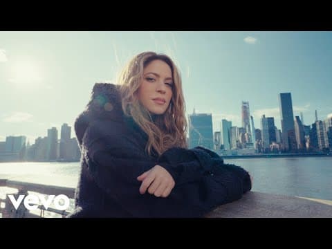 Última by Shakira - Album Art