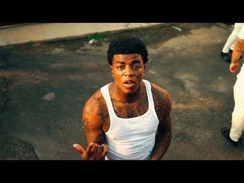 Walls Closing In by Yungeen Ace - Album Art