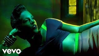 Girl On Fire (Live From Auditorio Nacional Mexico City, Mexico)