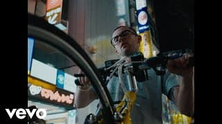 y3llow bike
