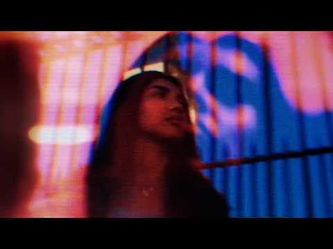 & Arcando - Set Me Free feat. Bonn by Martin Garrix - Album Art