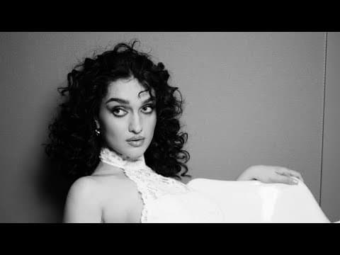 C'est la vie! by Thianna - Album Art