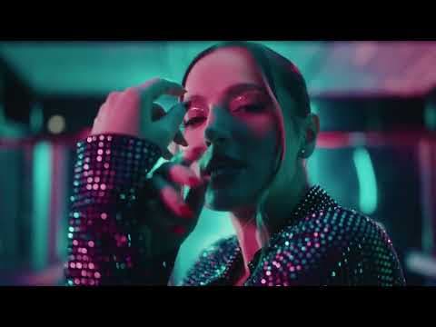 Bus Station by Minelli - Album Art