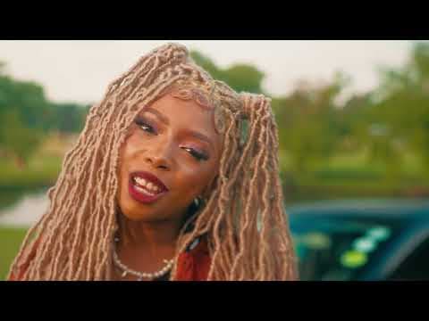 Bleed Mama ft. Nathan Blur & Emtee by Gigi LaMayne - Album Art