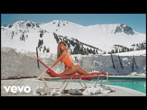 LATINA FOREVA by KAROL G - Album Art