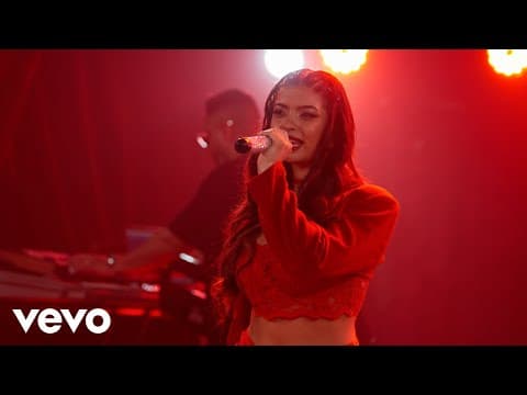 Estoy de Más by Amorina - Album Art