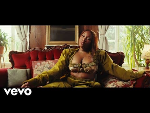 Emma'a - C'est mon BB ft. Chily by Emmaa - Album Art