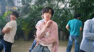 'Love Language' | TXT