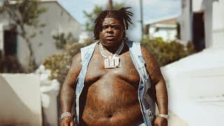 Holy Ground (feat. Jessie Murph)