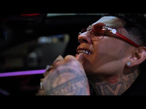 Rose Gold Flowers by DeeBaby - Album Art