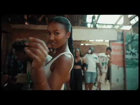 Wicked Weekend by SaintFloew - Album Art