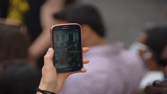 Dave Grohl TikTok - Charli XCX Critiques Dave Grohl's 'Abstract Approach' to Viral TikTok Dance