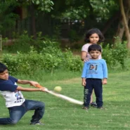 Cootie Catcher Album - Cootie Catcher Album Shaped by Girls, Electrelane, and Awkwardness, Prompts Mass Regression