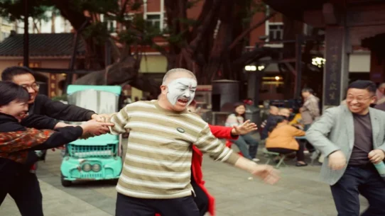 Ekko Astral band troubles - Ekko Astral Band Troubles Escalate, Now Communicate Via Mime