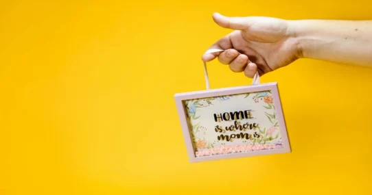 Hilary Duff Mom Chat - Hilary Duff Finally Addresses Mom Group Chat Drama, Confirms Kids Are “Fine”