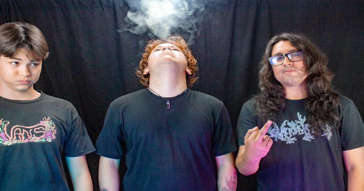 Population II Gimmicks EP - Population II’s New EP Gimmicks Causes Mild Societal Discomfort