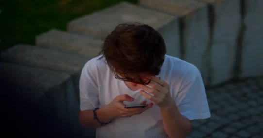 social media addiction trial - Social Media Addiction Trial Aims To Unplug Nation