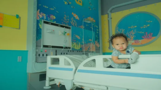 Dolly Parton Children's Hospital - Tennessee Children's Hospital Renamed for Dolly Parton: 'Every Child Deserves a Fair Chance'