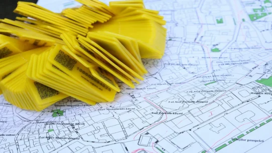 Android luggage tracking - Android Users Share Tracker Tag Info, Airlines Now Offer 'Find My Underwear' Service