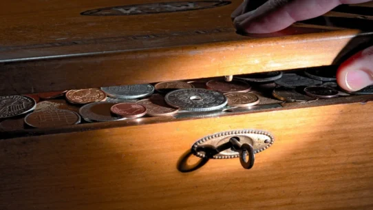 Deer Tick Coin-O-Matic - Deer Tick to Require Literal Coin Insertion for New Album, Tour