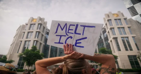 Anti-ICE Messaging - Democrats' Anti-ICE Messaging Backfires, Boosts Local Ice Cream Sales