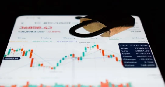 Dow tumbles 500 points - Dow tumbles 500 points as Trump's Iran extension fails