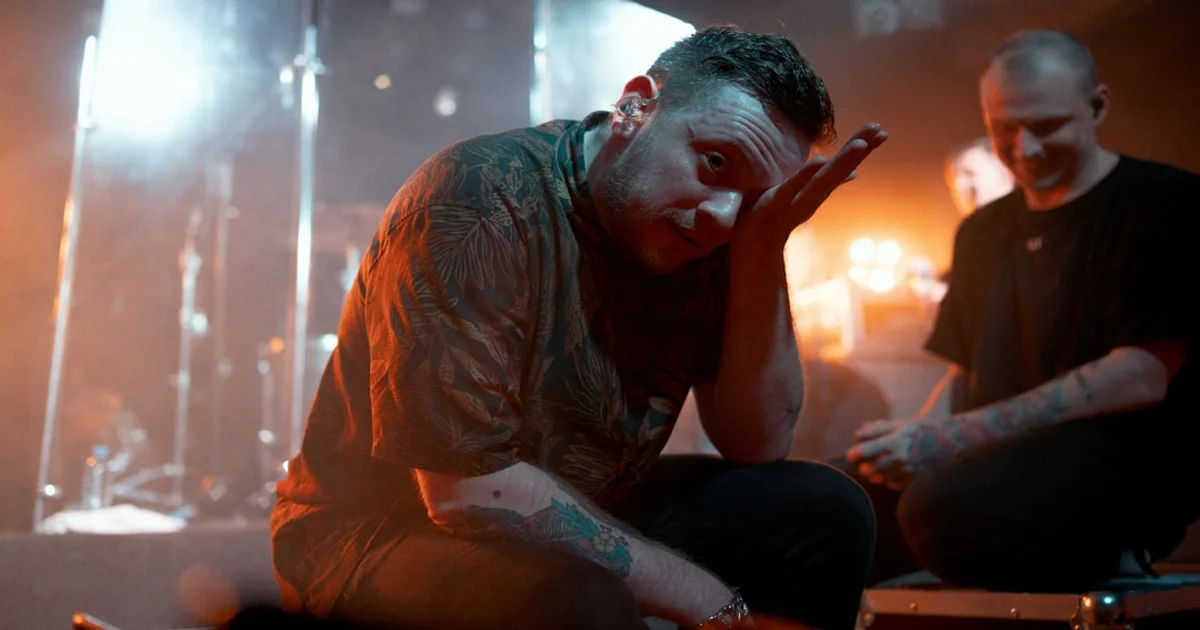 Friko Still Around - Friko's New Song 'Still Around' Confirms Band Is Not Yet Dead