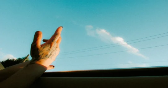 Gelli Haha Cloud - Gelli Haha's Cloud Commute Raises Existential Questions for DMV Officials