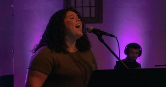 Gia Margaret Good Friend - Gia Margaret's 'Good Friend' Proves It's Okay To Lean On A Synth