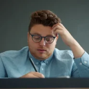 bet against corporate loans - Goldman Pitches Hedge Funds on Doubting Corporate Loans