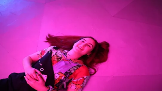 Perfect Woman Sound Machine - Katie Alice Greer's 'Perfect Woman Sound Machine' Unveils 'Unglued' Sound