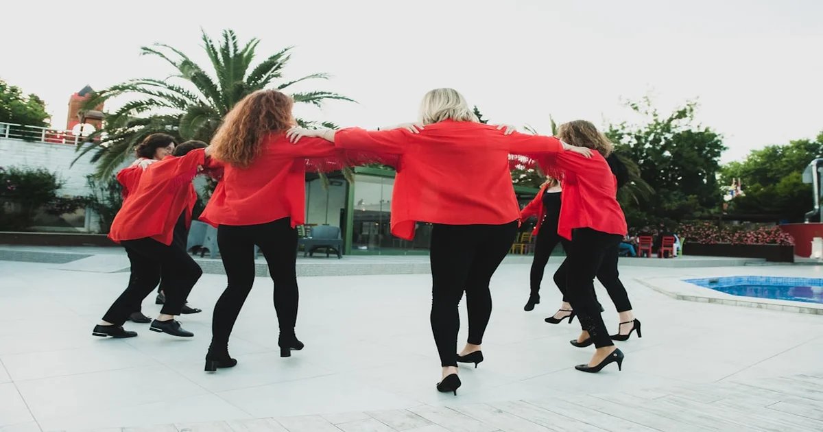 Freak on a Leash TikTok - Korn's 'Freak on a Leash' Is TikTok's Newest Viral Dance Craze