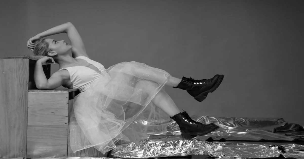 JENNIE TikTok trend - ‘Laguna Beach’ Stars Recreate JENNIE TikTok Trend With Zero Irony