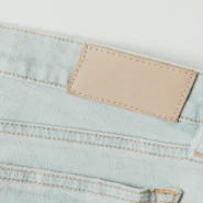 Lip Critic's Jackpot - “Lip Critic’s Jackpot” Prompts Fans to Declare Personal Bankruptcy