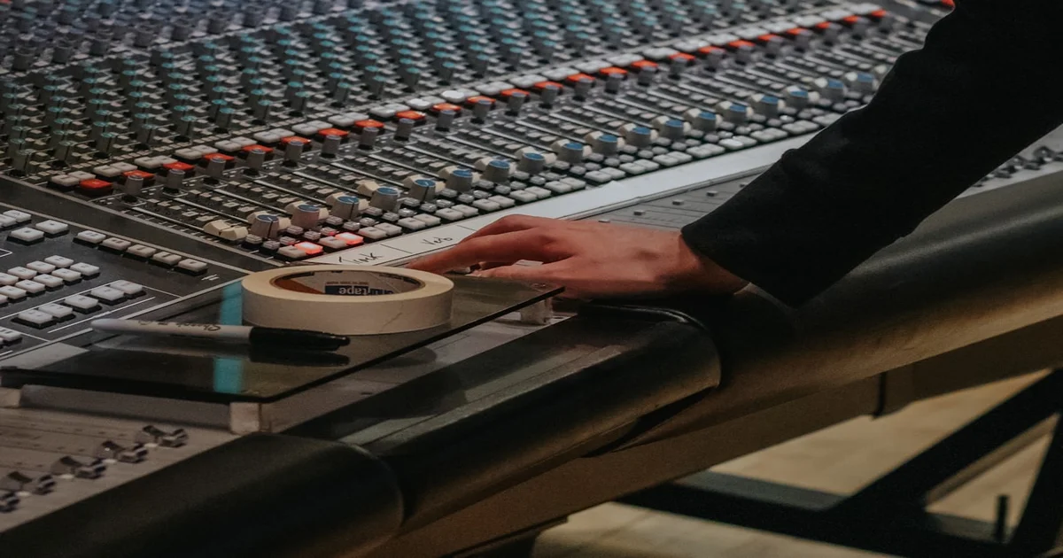 Loukeman Elktorn - Loukeman Releases "Elktorn" And "All I Could Think Of," Stuns Industry