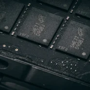 DRAM spot prices - Panic Ensues After DRAM Spot Prices Plummet Below "Emotional Value"