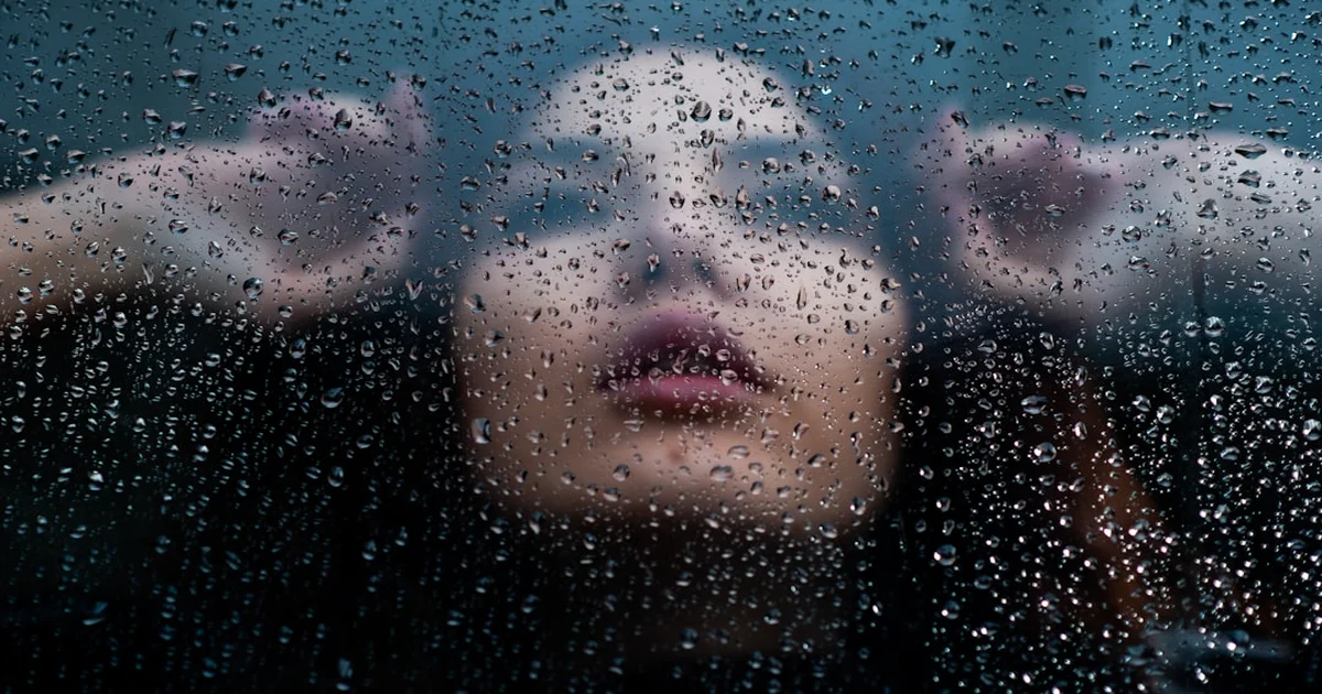 U.S. Girls - U.S. Girls' New Song 'You've Got Everything – But A Smile' Achieves Peak Existential Dread