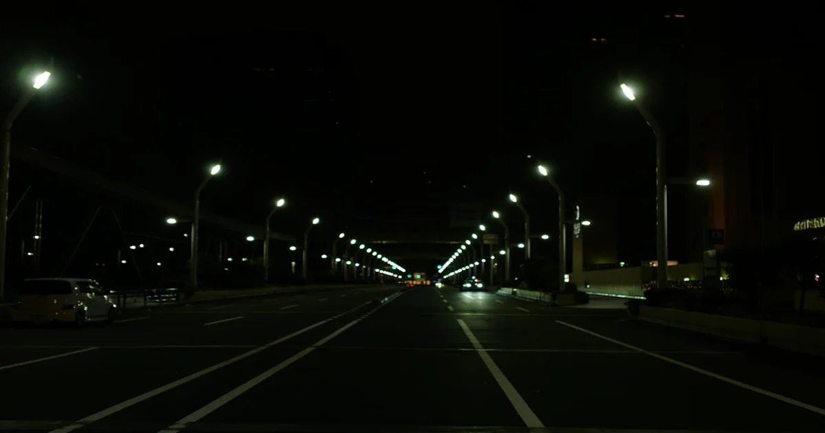 Immigration Slowdown - U.S. Immigration Slowdown Leaves Nation Overwhelmed By Space