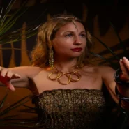 Reputation tour - Anne Hathaway's 'Mother Mary' Role Fueled by Taylor Swift's 'Reputation' Tour