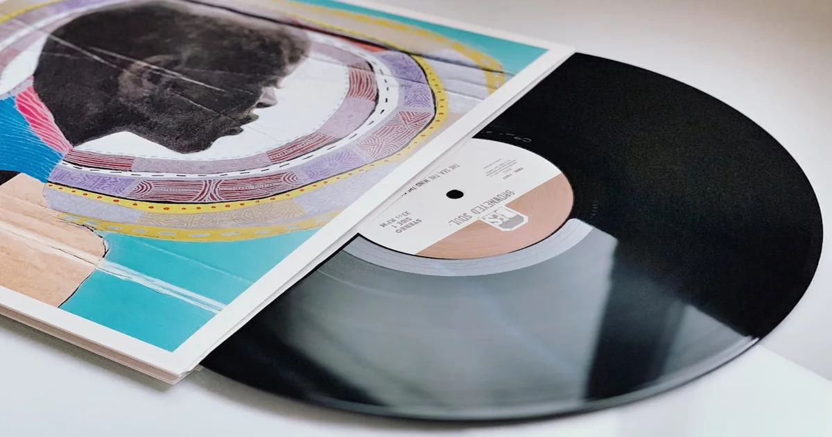 Split 7-inch - Cass McCombs & Hand Habits Split 7-inch Ignites Existential Dread