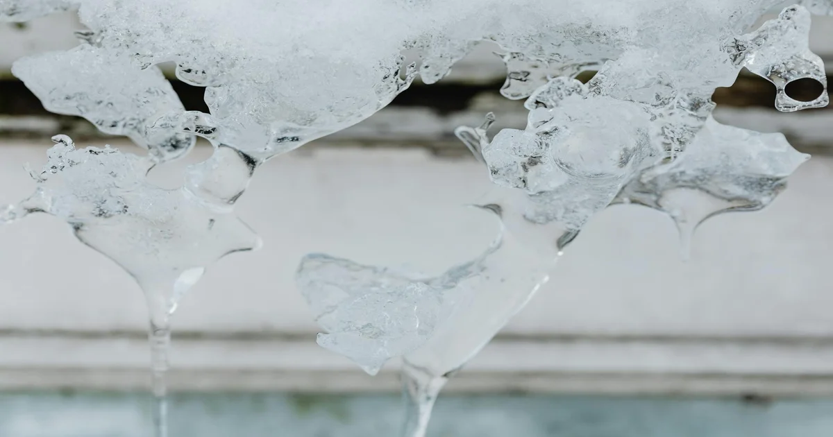 Drake's Iceman Sculpture - Drake's Iceman Sculpture Melting Date Still Unknown, Experts Say