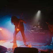 Guns N' Roses Bad Apples - Guns N' Roses Plays ‘Bad Apples’ Live, Still Smells Rotten After 35 Years