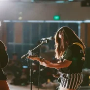 Hayley Williams Rachel Brown - Hayley Williams Brings Out Rachel Brown, Cements Friendship Legacy