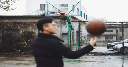 J. Cole Chinese Basketball - J. Cole's Chinese Basketball Era Ends After Eight Minutes