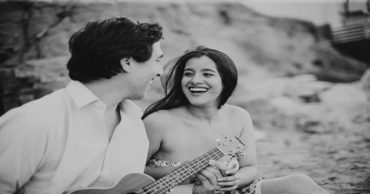 Jack White Solo - Jack White's SNL Solo Costs Him Guitarist License