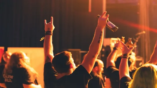 Sabrina Carpenter Coachella - Sabrina Carpenter's Coachella Set Features Surprise Guests, Mild Disappointment