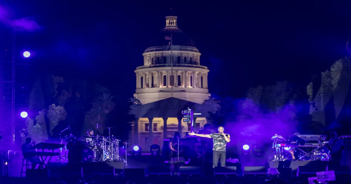 US actions in Iran and Gaza - The Strokes End Coachella With Video Condemning US Actions In Iran And Gaza